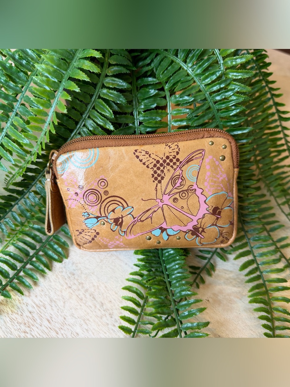 Fossil Tan Butterfly Print zip coin pouch Wallet - Never Used